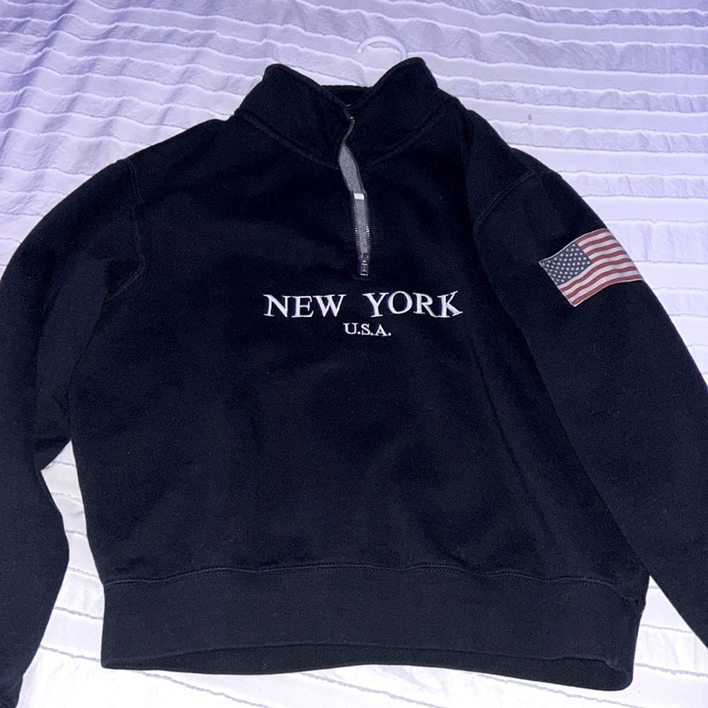 Brandy Melville New York Sweatshirt